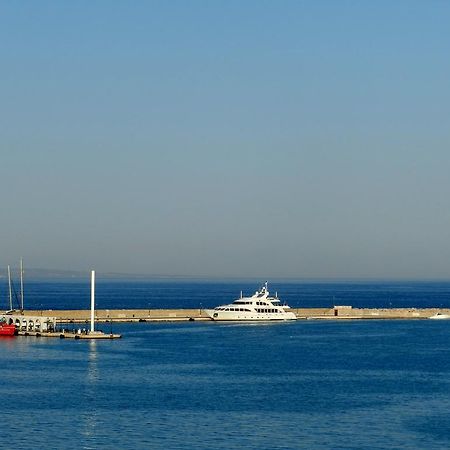 Port View Apartment مدينة زاكينثوس المظهر الخارجي الصورة